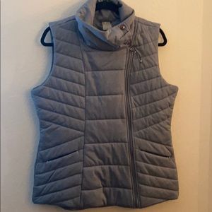 Calia by by Carrie Underwood vest